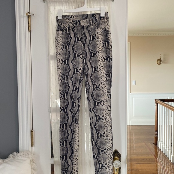 NWT Sunset and Spring Faux Snake Ankle Pants (SUPER SOFT) - Picture 2 of 4